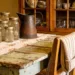 Vintage Touches That Instantly Warm Up Your Country Farmhouse Decor